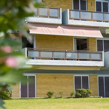 公寓 Seafront Apartment For 5 Guests With Amazing Views 波塞蒂